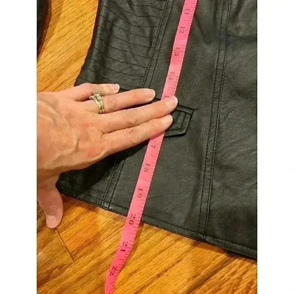 Jack Vegan Faux Leather Black Hooded Women’s Jacket XS Biker Chick - Picture 4 of 6